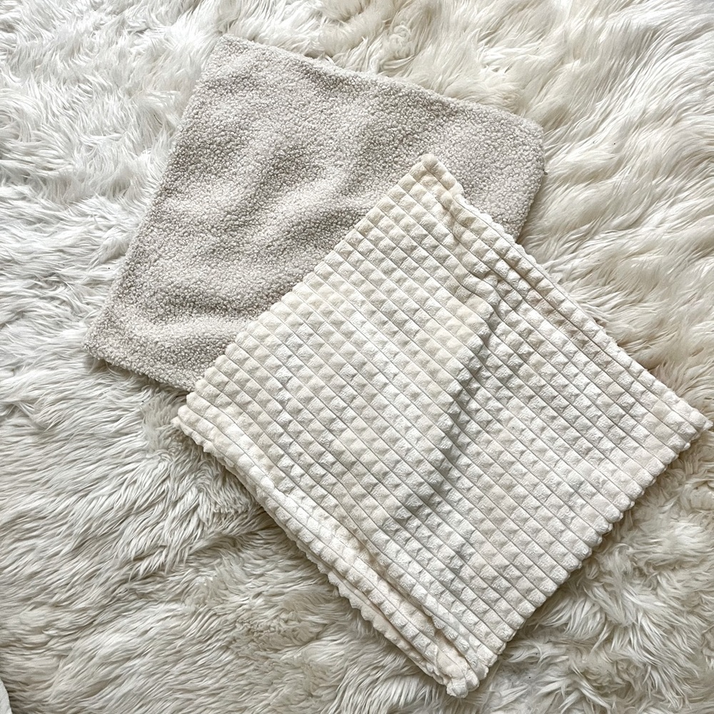 NWT Pair of pillow covers, neutral tones, size 45cm square